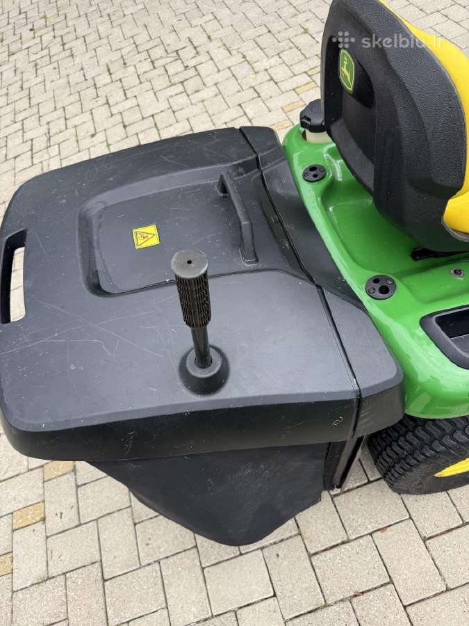 Traktoriukas Žoliapjovė John Deer x305r, 52 M.val. - nuotraukos Nr. 14