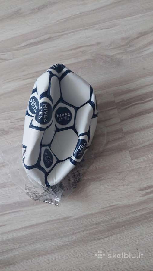Futbolo kamuolys - nuotraukos Nr. 2