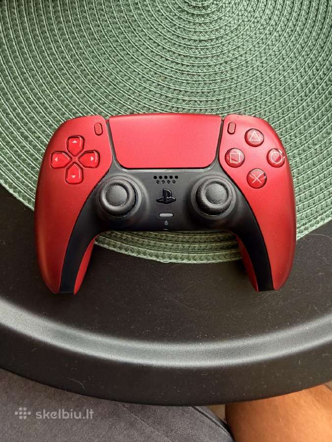 Ps5 Slim digital 1tb + 2 pulteliai + ausinės - nuotraukos Nr. 2