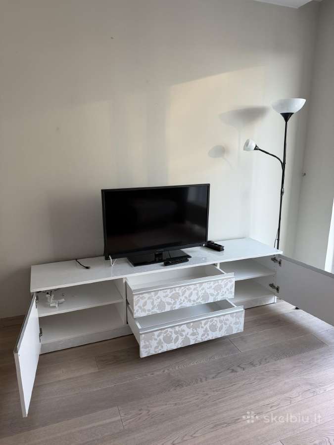 Komoda, TV staliukas - nuotraukos Nr. 4