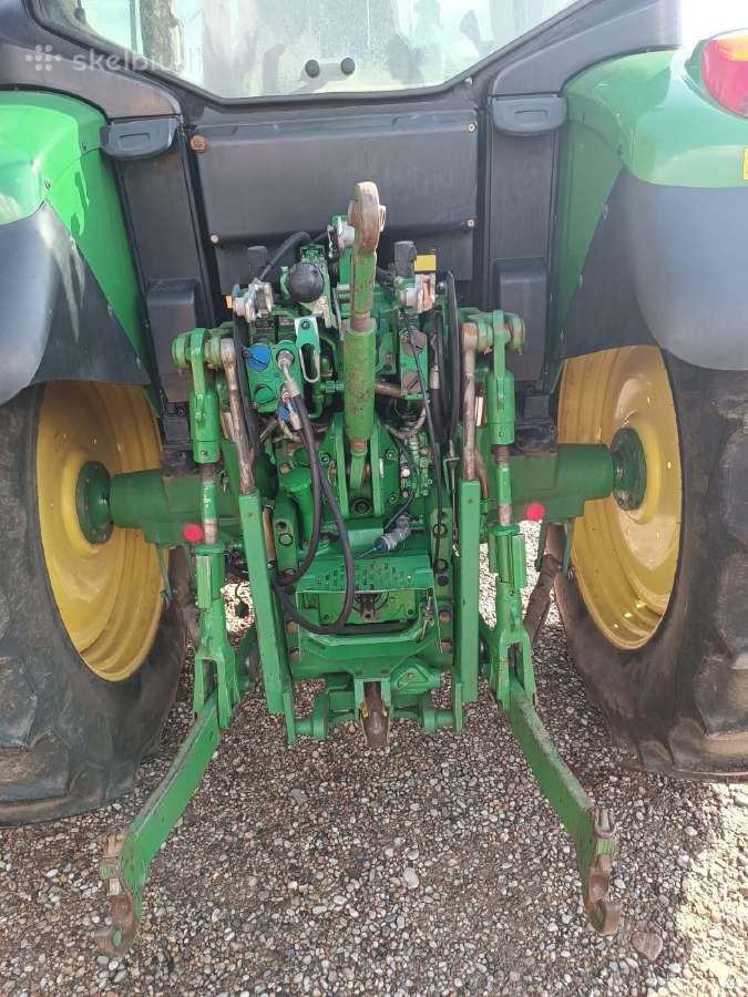 Traktorius john deere 6330 su krautuvu - nuotraukos Nr. 5