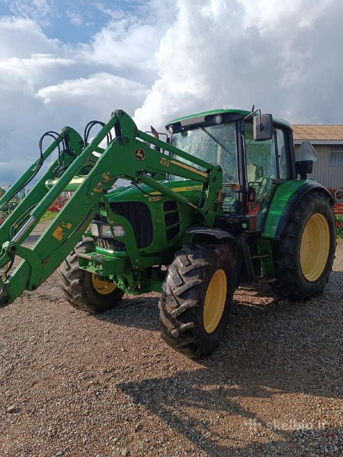 Traktorius john deere 6330 su krautuvu - nuotraukos Nr. 8