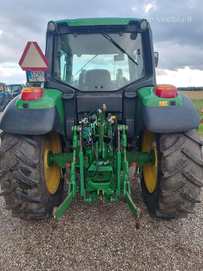 Traktorius john deere 6330 su krautuvu - nuotraukos Nr. 11