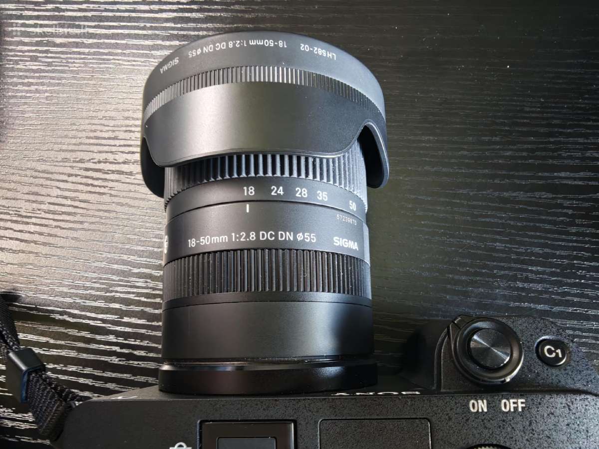 Sony a6400 + Sigma 18-50 F2.8 Dc Dn rinkinukas - nuotraukos Nr. 4