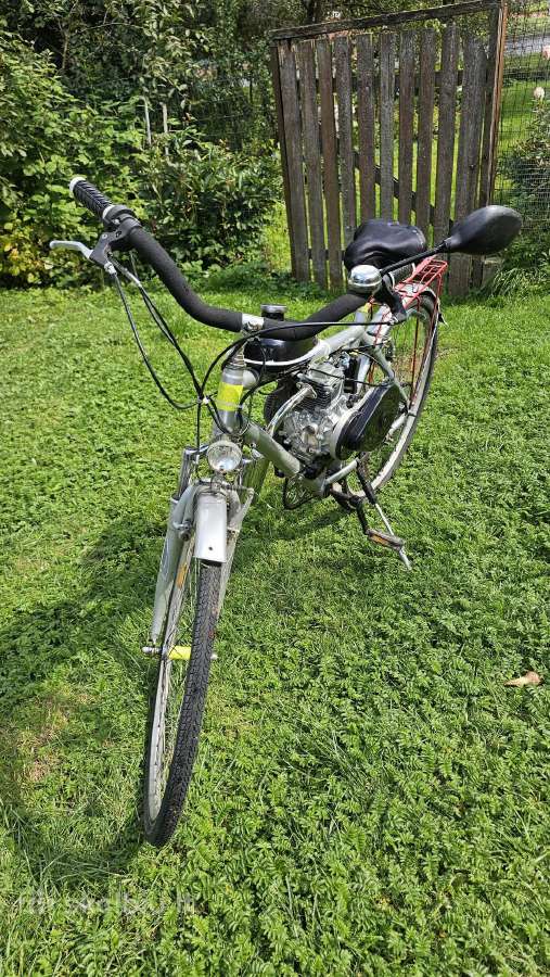 Motorinis dviratis 4t - nuotraukos Nr. 2