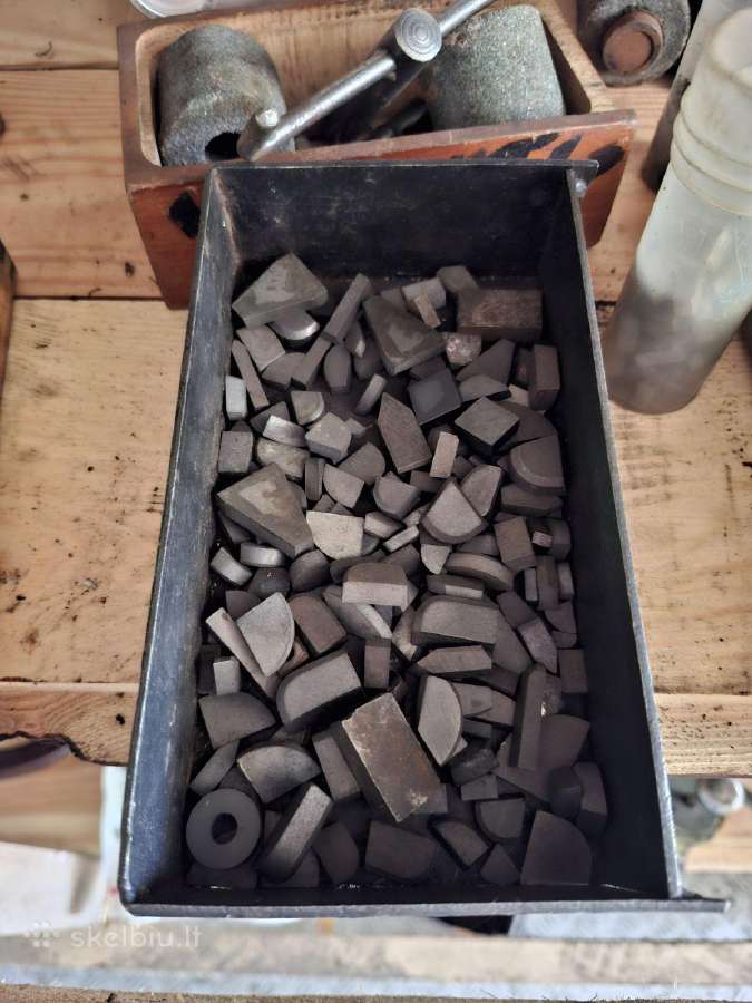 Parduodami metalo apdirbimo staklių įrankiai - nuotraukos Nr. 7
