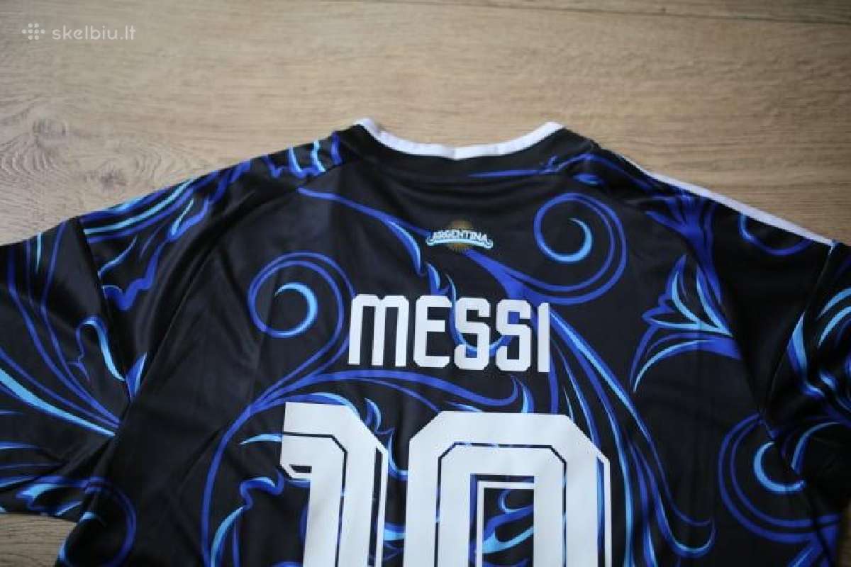 Futbolo maikės - nuotraukos Nr. 11