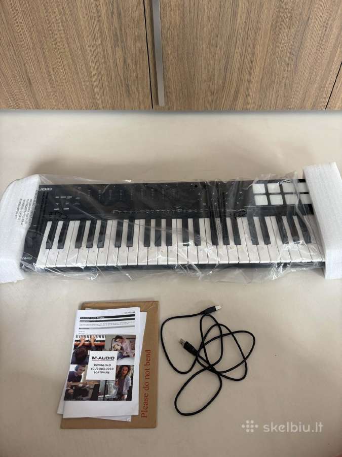 Midi klaviatūra su 49 klavišais - nuotraukos Nr. 2