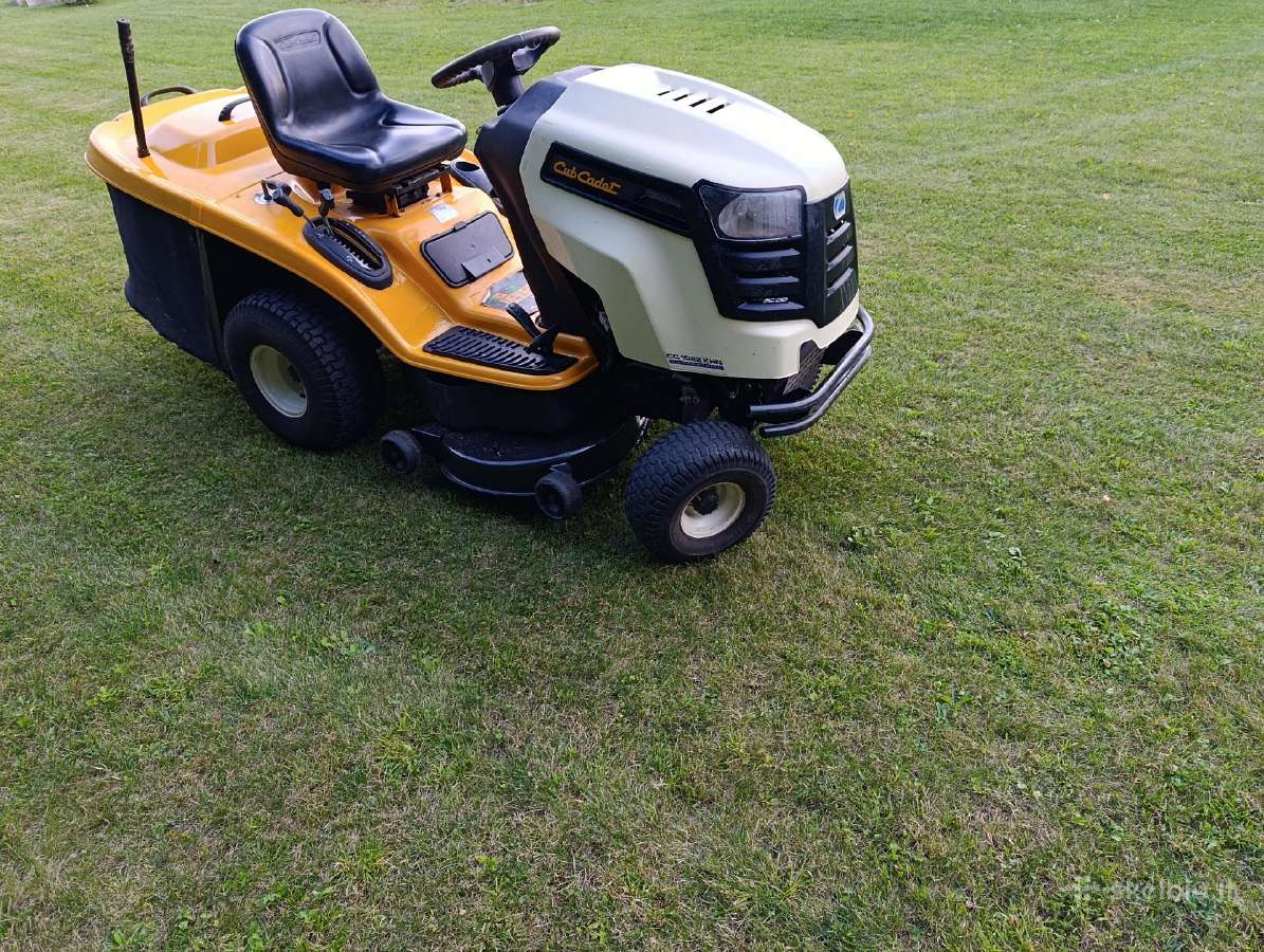 Cub cadet Cc1022khn traktoriukas žoliapjovė - nuotraukos Nr. 2