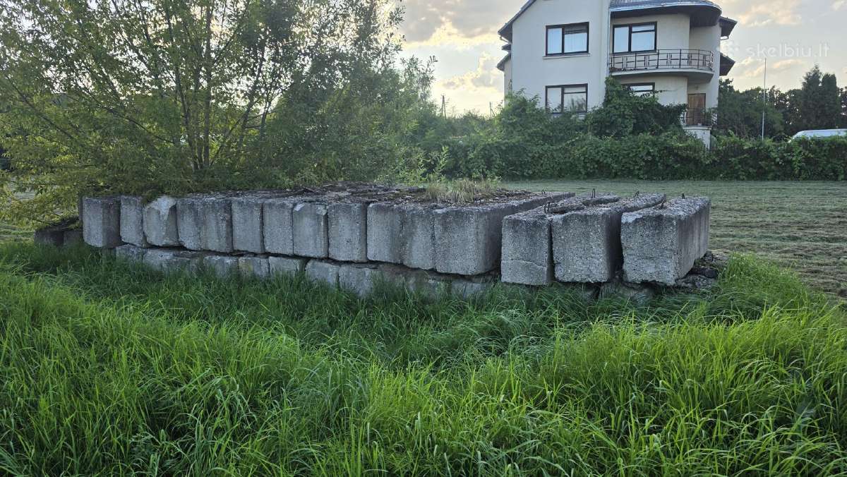 Dovanoju 57 vnt pamatinių blokų - nuotraukos Nr. 2