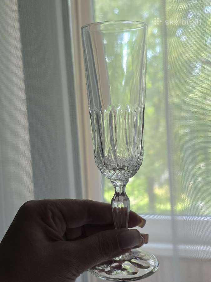 Krištolinės taurės šampanui 8 vnt - nuotraukos Nr. 6