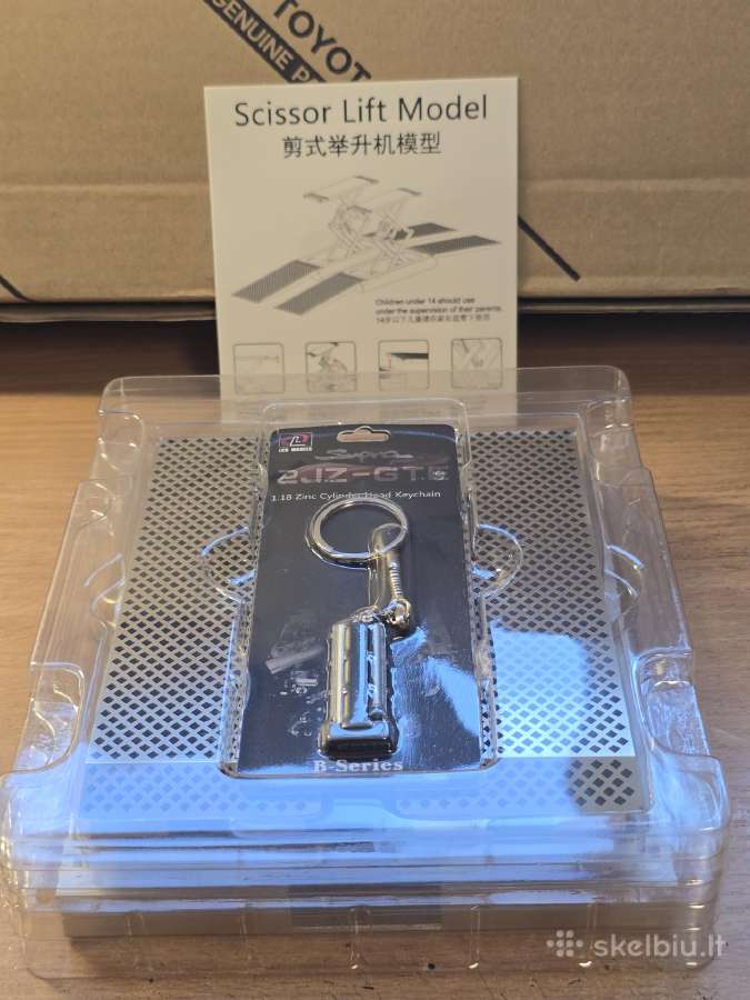 1/18 Toyota Supra Turbo Mk4 LCD Models - nuotraukos Nr. 13