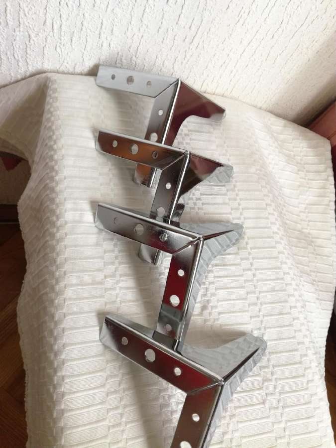 Trikampio formos,tvirto metalo baldų kojos - nuotraukos Nr. 5