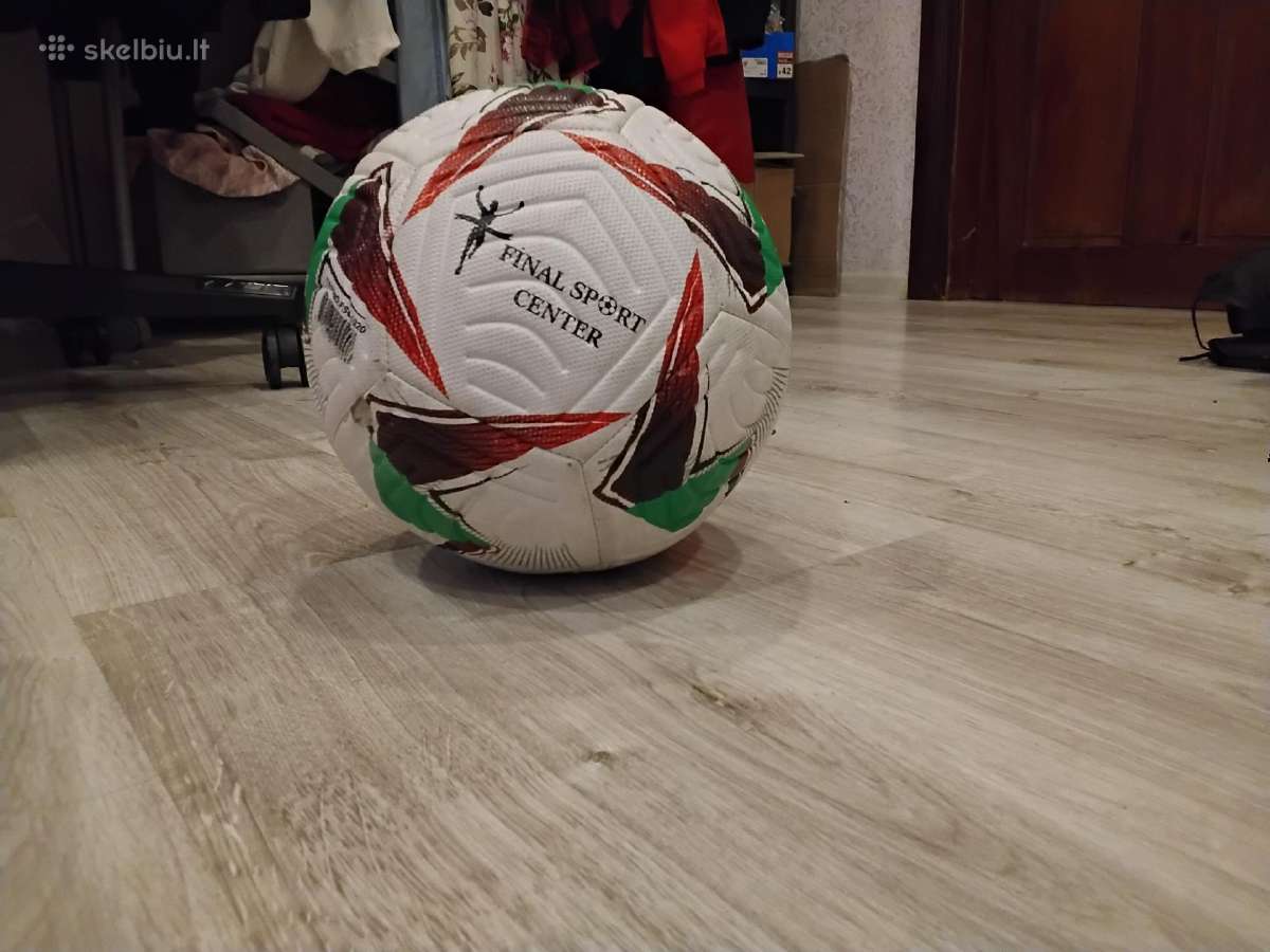 Naujas futbolo kamuolis - nuotraukos Nr. 3