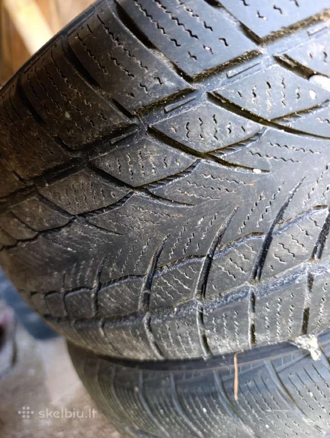 Lengvųjų automobilių padangos - nuotraukos Nr. 2
