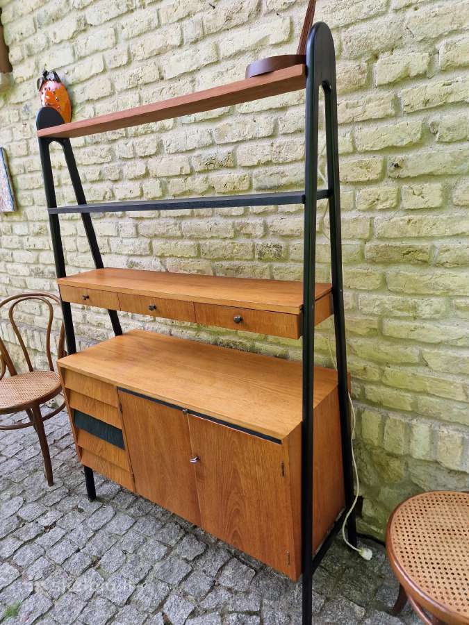 Vintažinė mid century knygų lentyna su darbo vieta - nuotraukos Nr. 10
