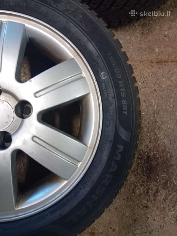 Toyota ratlankiai su padangomis - nuotraukos Nr. 5