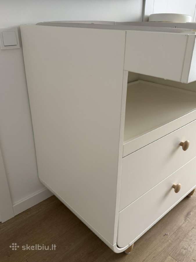 Ikea Myllra vystymo stalas - nuotraukos Nr. 5