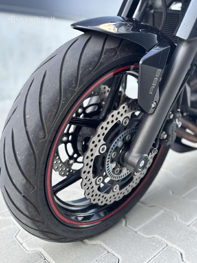 Kawasaki Er 650 - nuotraukos Nr. 10