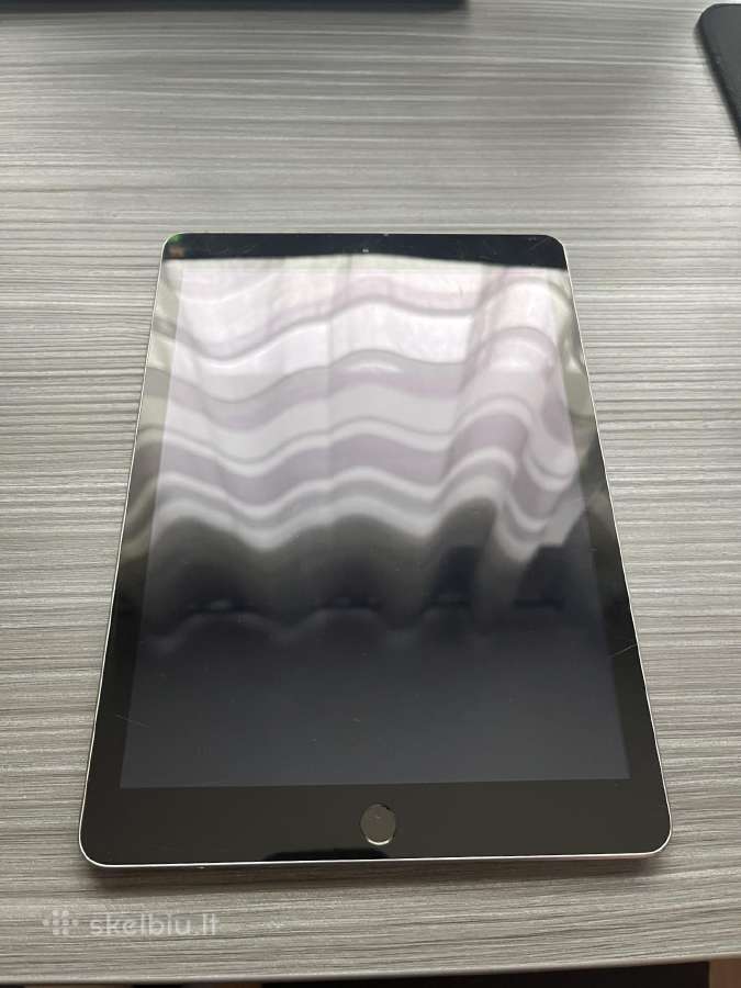 iPad (5th generation) - nuotraukos Nr. 2