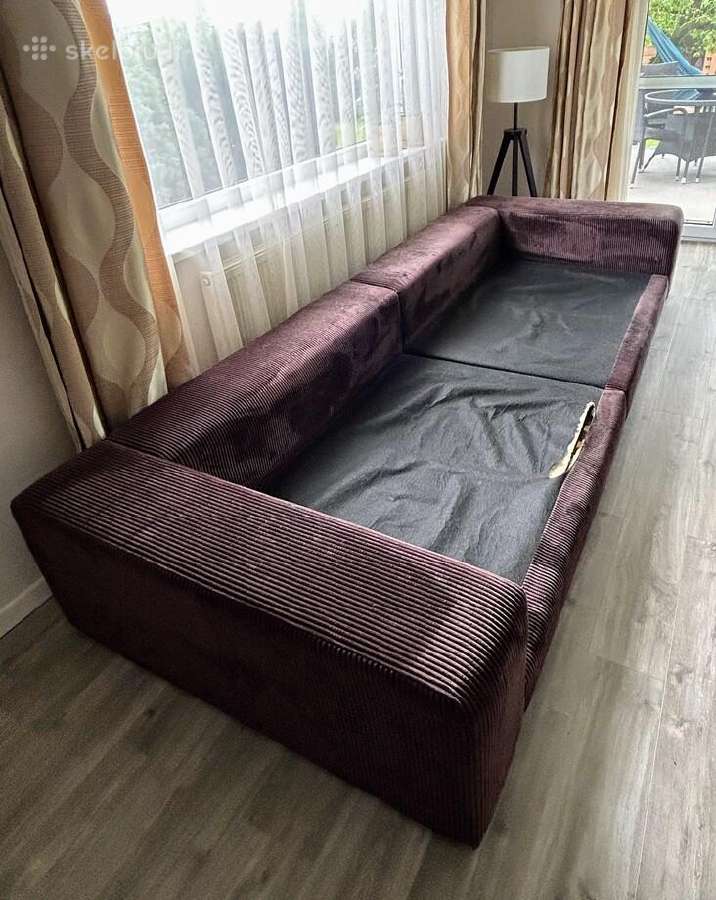 Didelė ir patogi sofa su pagalvėlėmis - nuotraukos Nr. 6