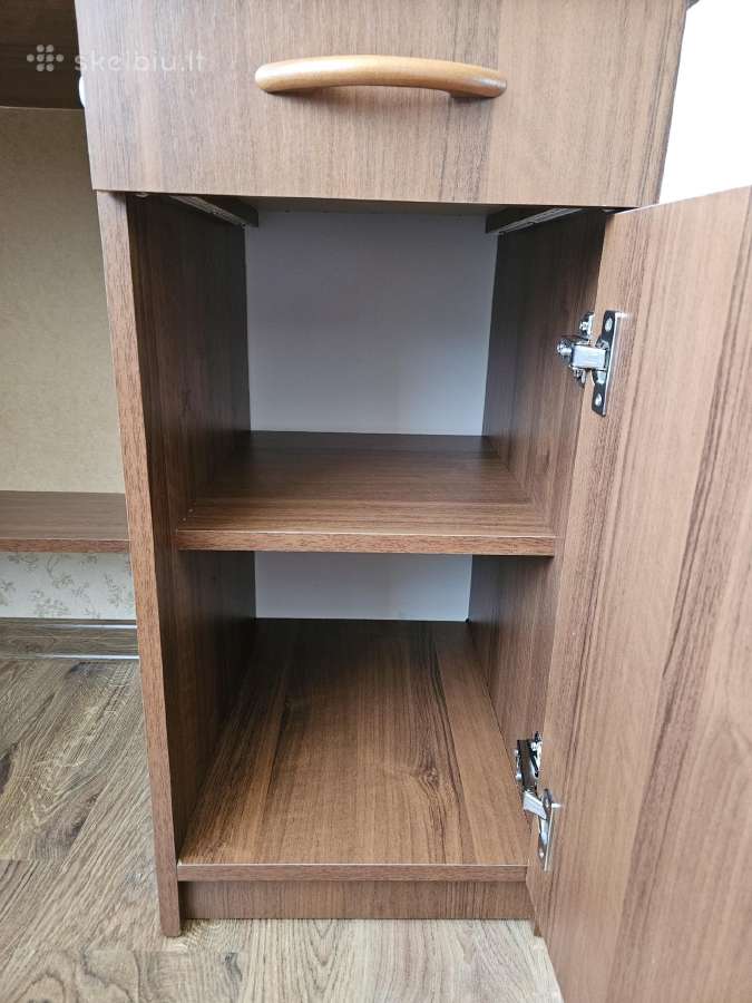 Ofiso/darbo/ rašomasis stalas atsiimti Vilniuje - nuotraukos Nr. 8