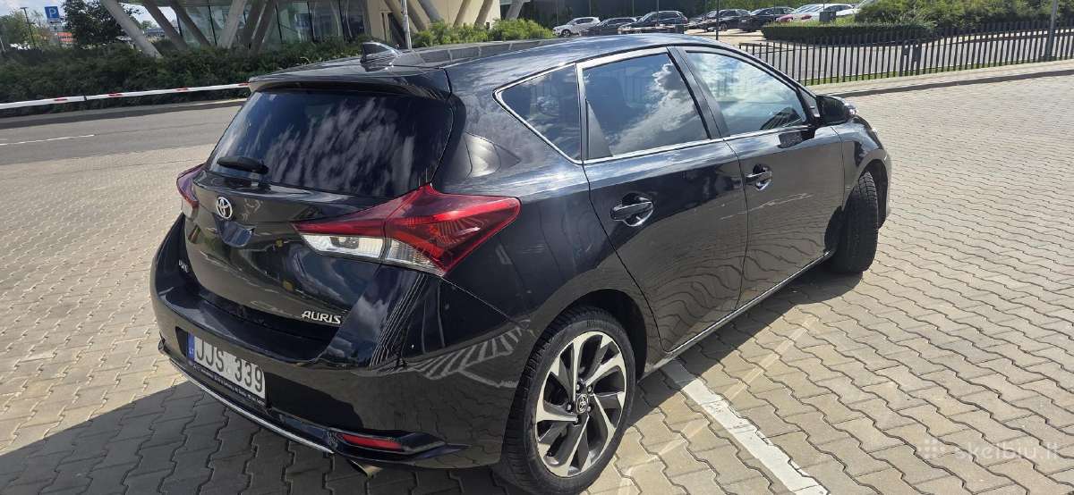 Parduodu automobilį Toyota Auris - nuotraukos Nr. 3