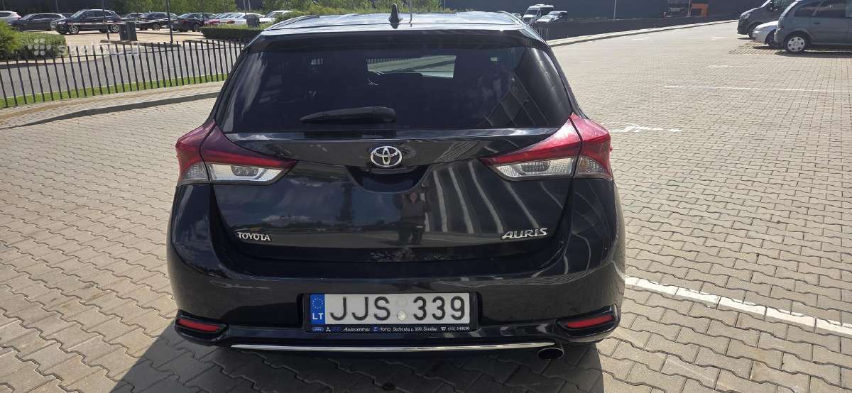 Parduodu automobilį Toyota Auris - nuotraukos Nr. 4