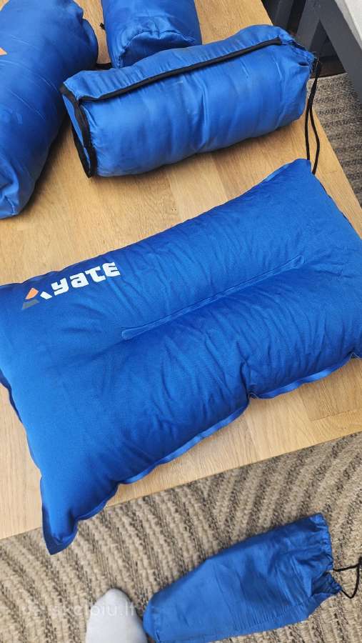 Pripučiama pagalvėlė Yate L-shaped Pillow, mėlyna - nuotraukos Nr. 2
