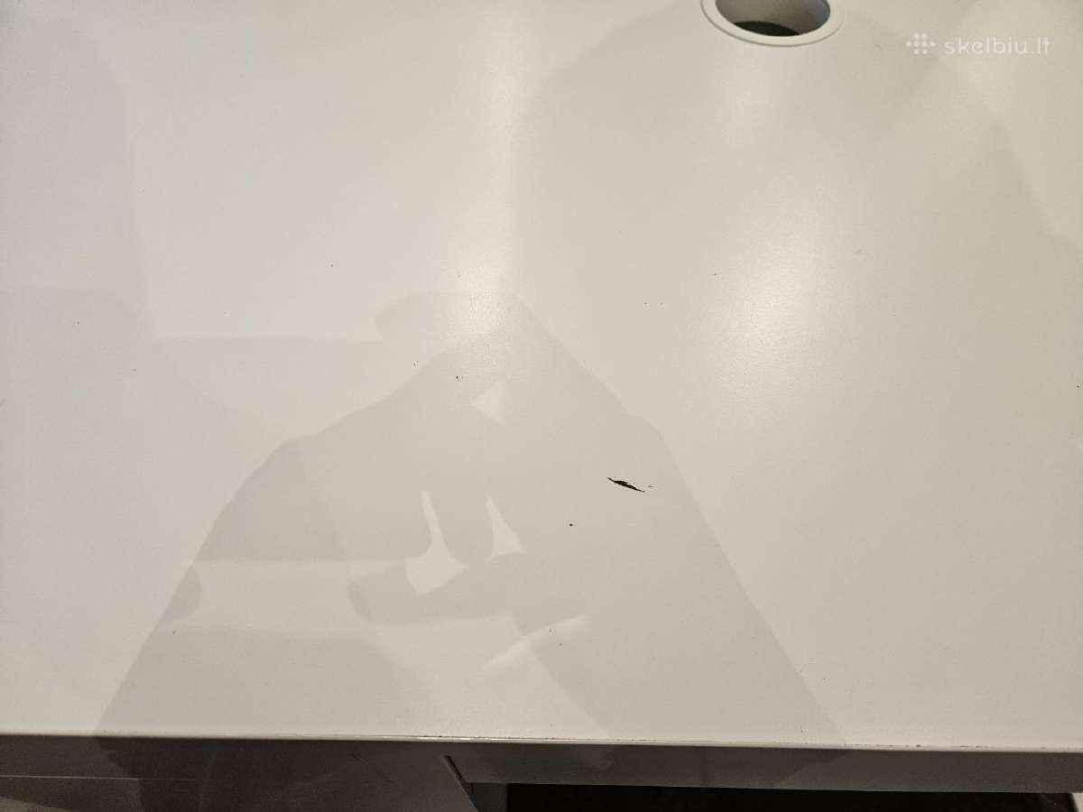 Ikea rašomasis stalas Micke - nuotraukos Nr. 2