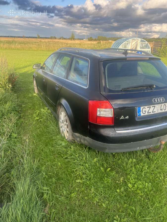 Audi A4 detalėmis - nuotraukos Nr. 2