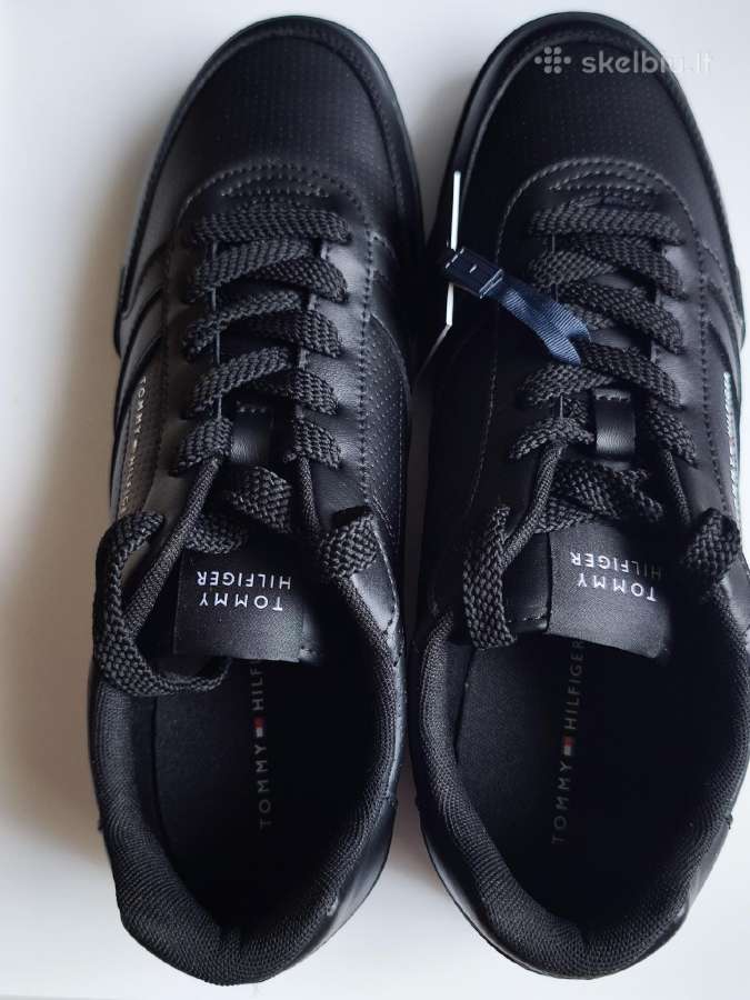 Vyriski kedai Tommy Hilfiger. - nuotraukos Nr. 6