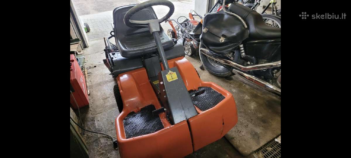 Traktorikas žoliapjuve Husqvarna Rider 850 - nuotraukos Nr. 9
