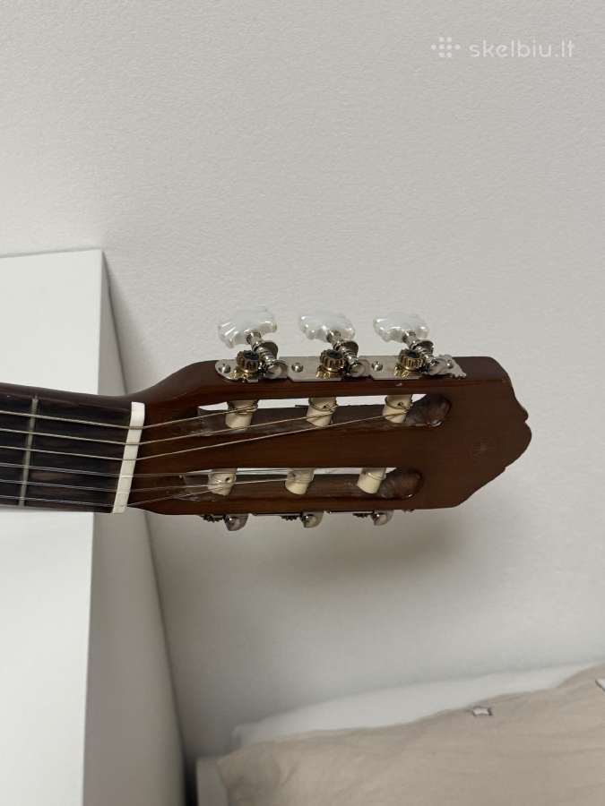 Yamaha gitara - nuotraukos Nr. 3