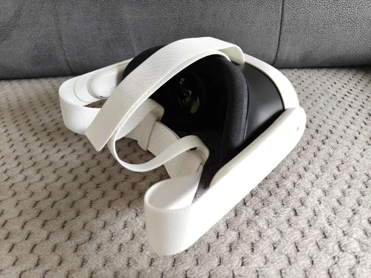 Oculus Meta Quest 3 - nuotraukos Nr. 9