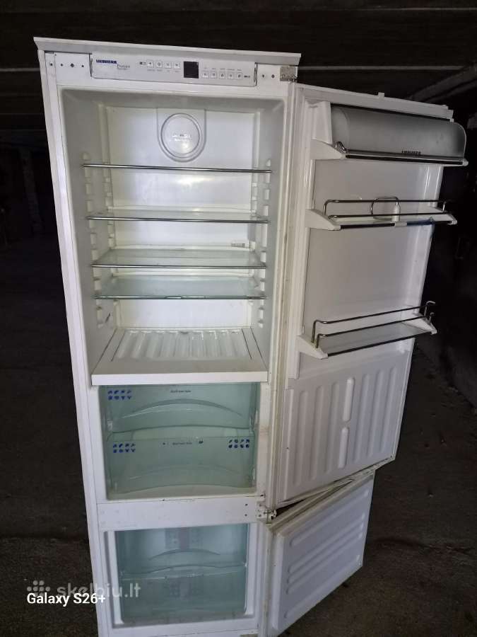 Parduodamas imontuojamas šaldytuvas Liebherr - nuotraukos Nr. 6