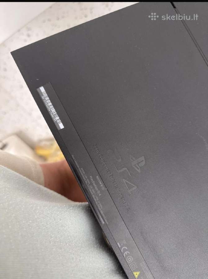 Playstation 4, maitinimo laidas, 2 pulteliai - nuotraukos Nr. 3