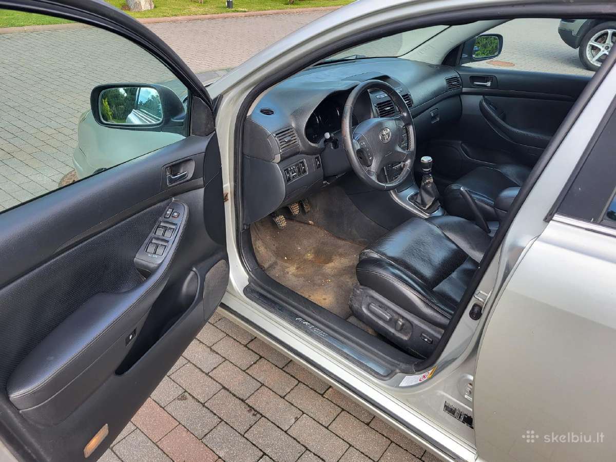 Toyota Avensis - nuotraukos Nr. 9