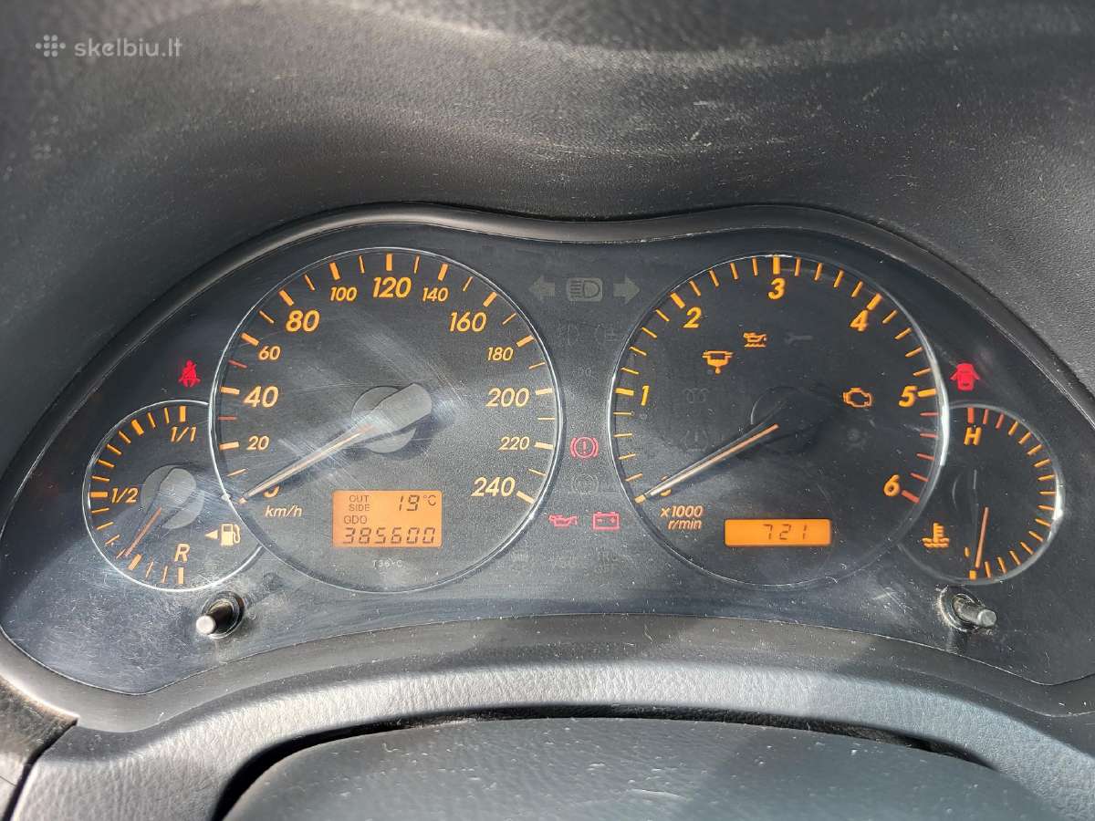Toyota Avensis - nuotraukos Nr. 27