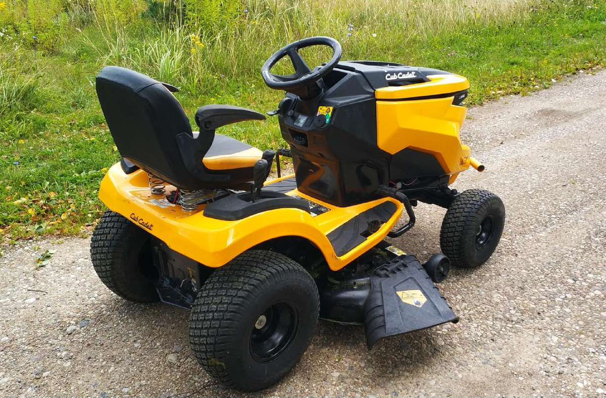 Cub Cadet Xt2 V2 kawasaki 107cm - nuotraukos Nr. 4