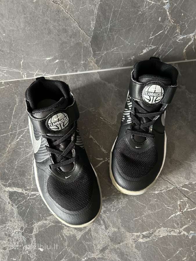 Nike Teamhustle kedai 34d. - nuotraukos Nr. 3