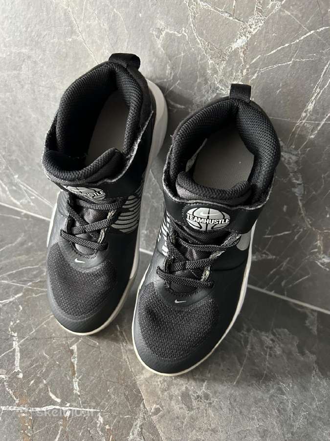 Nike Teamhustle kedai 34d. - nuotraukos Nr. 6