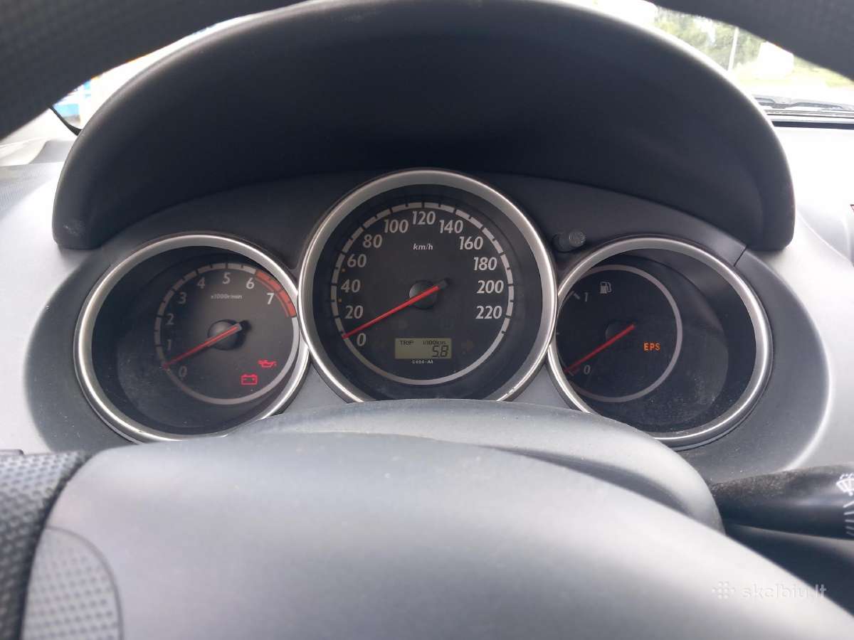 Parduodu gera honda jazz - nuotraukos Nr. 6