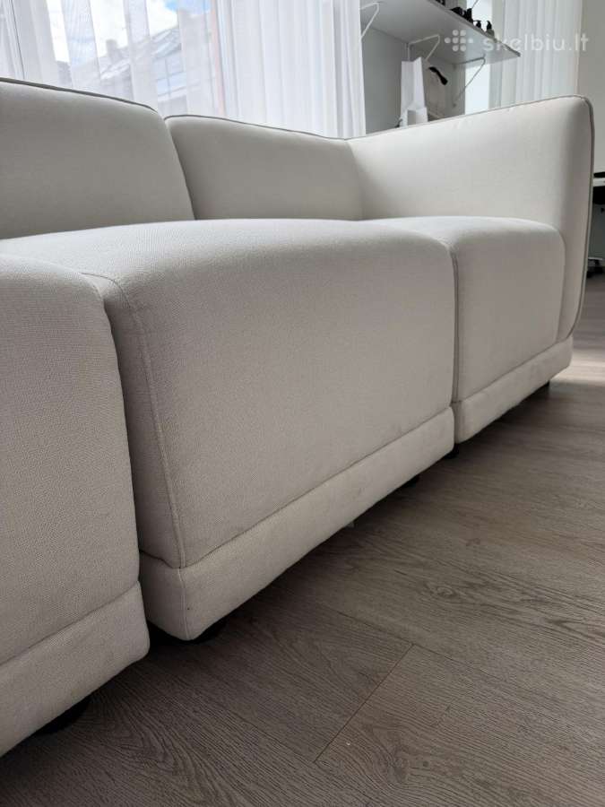 Šviesi sofa iš ,Dehome space - nuotraukos Nr. 4