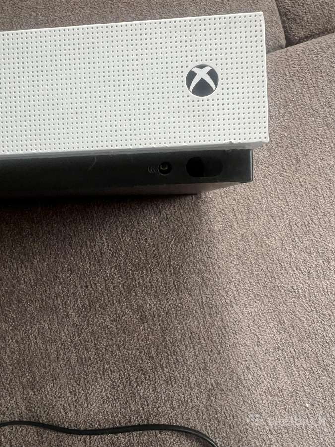 Xbox one s - nuotraukos Nr. 2