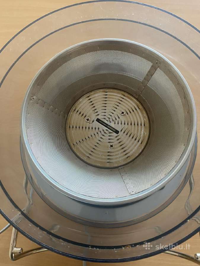 Centrifuginė sulčiaspaudė Stollar Bje200, 900w - nuotraukos Nr. 3