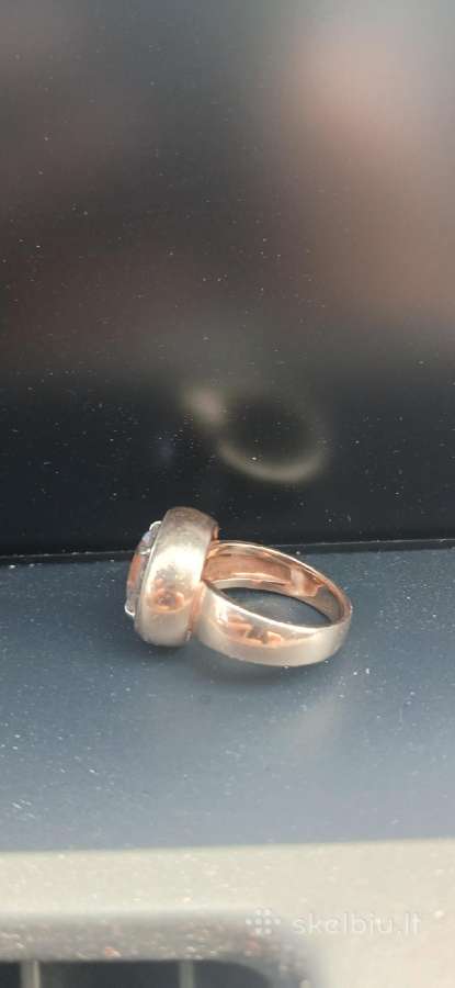 Prabangus moteriškas auksinis žiedas. - nuotraukos Nr. 2