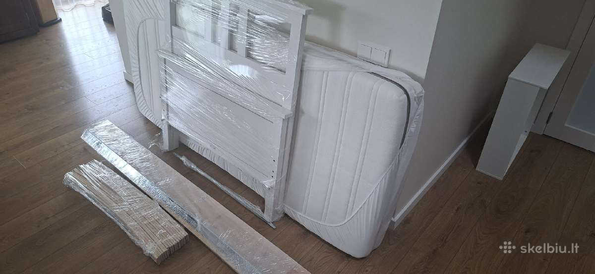 Medinė lova Hemnes su čiužiniu - nuotraukos Nr. 7