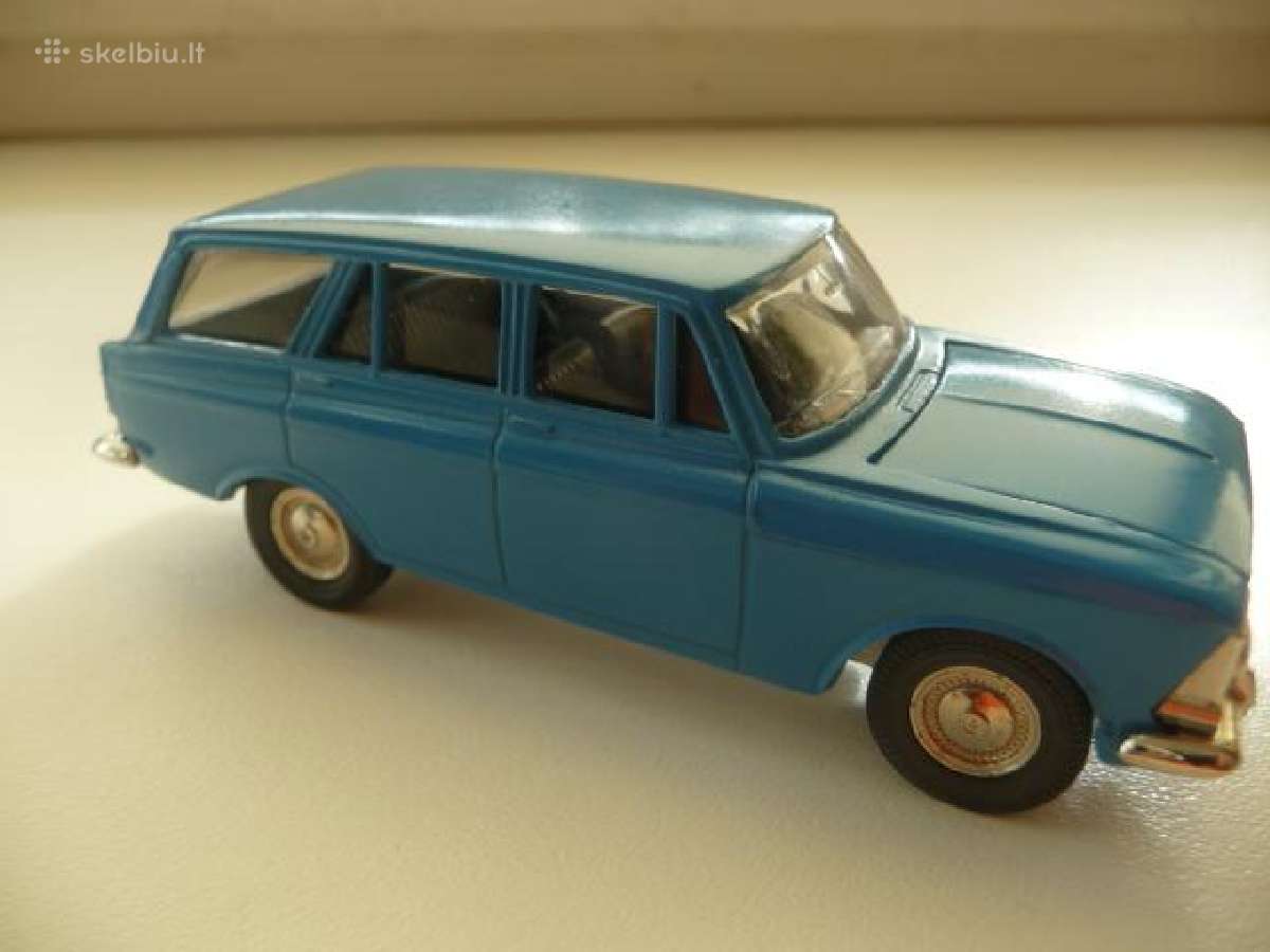 Auto modeliukas Moskvich 427 - nuotraukos Nr. 3