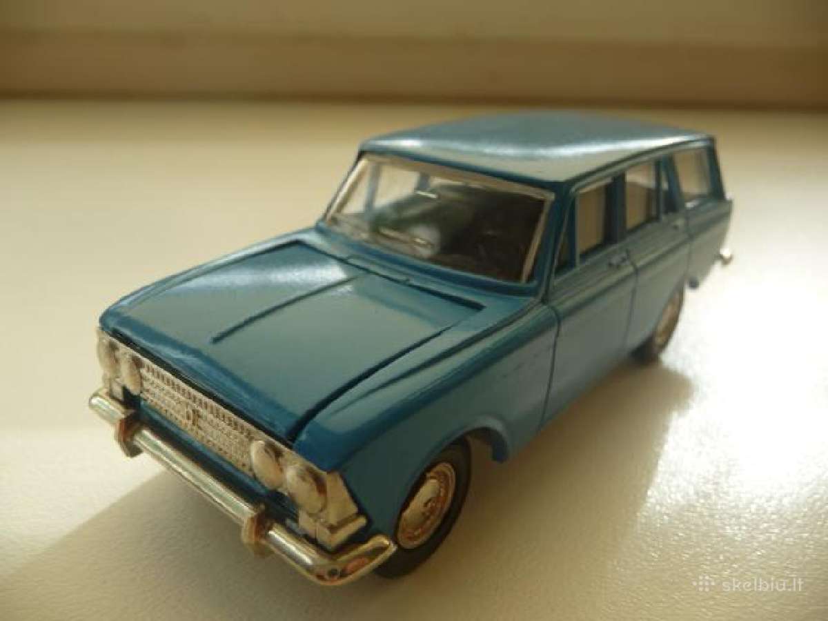 Auto modeliukas Moskvich 427 - nuotraukos Nr. 2